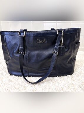 Coach Navy Blue Leather Shoulder Tote